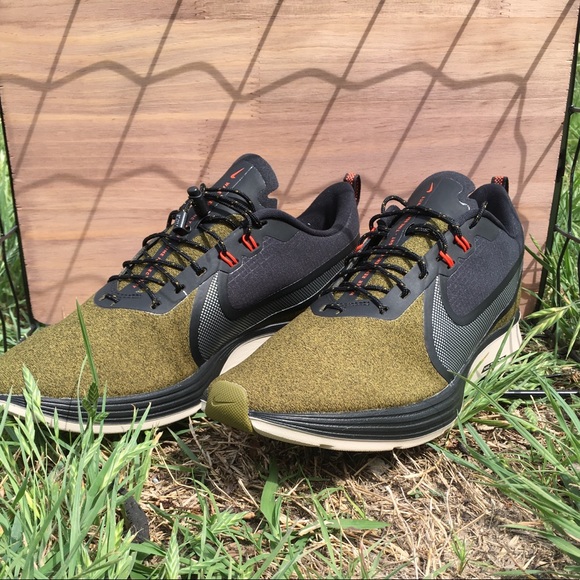 NIKE ZOOM STRIKE 2 “METAL SHIELD” - Picture 7 of 8